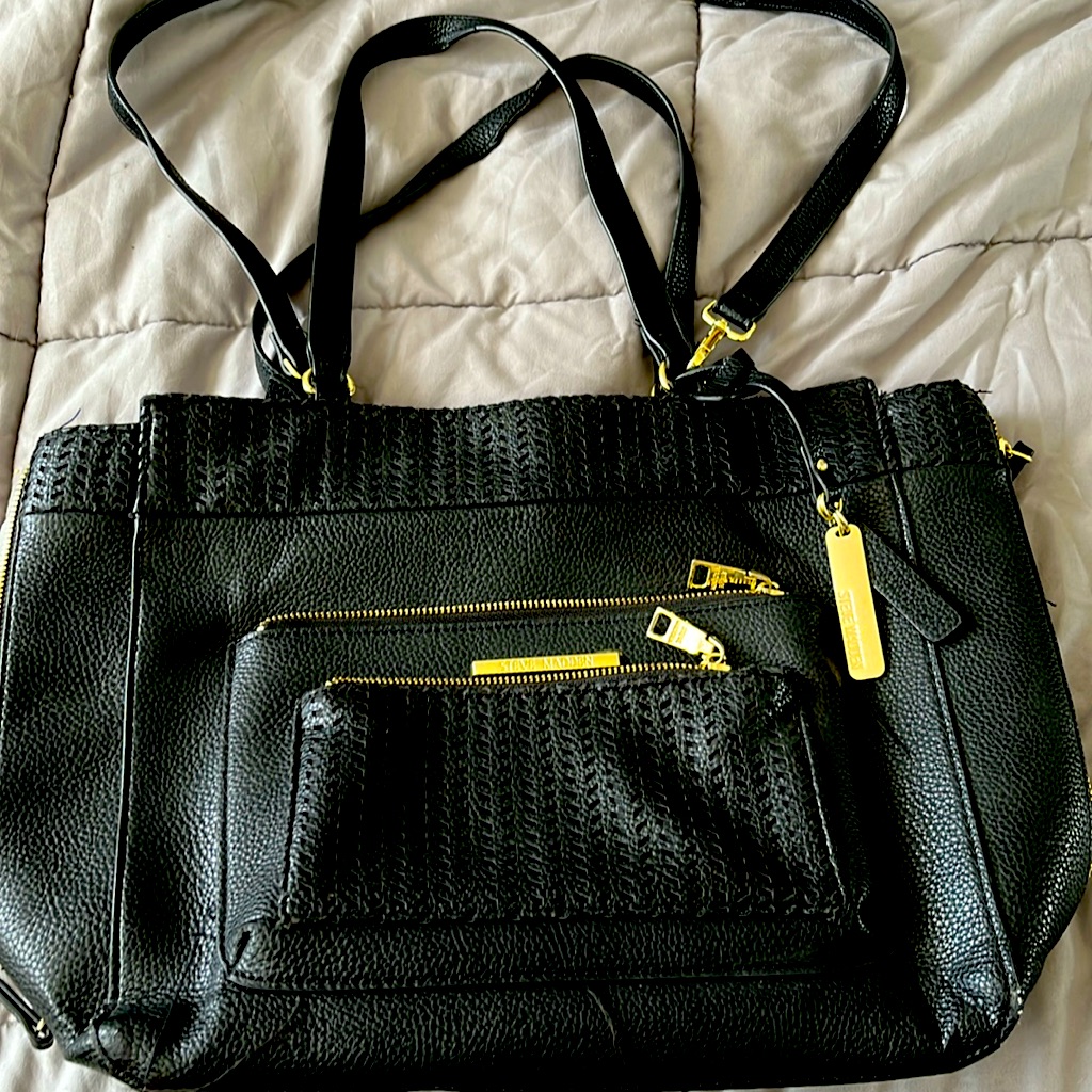 Authentic Steve Madden Purse Great Condition